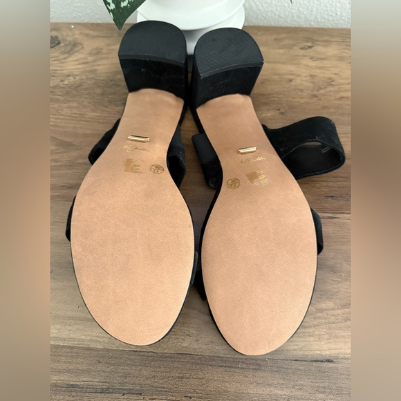 42 gold liya slide sandals with block heel in suede black size 8.5/39. - Picture 8 of 8